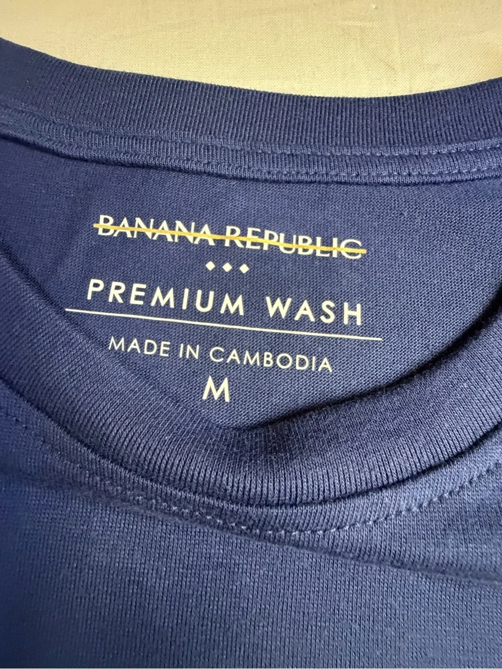 Banana Republic 1113 banana